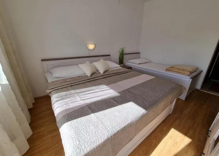 In Mit Privatem Parkplatz By Interhome * Crikvenica