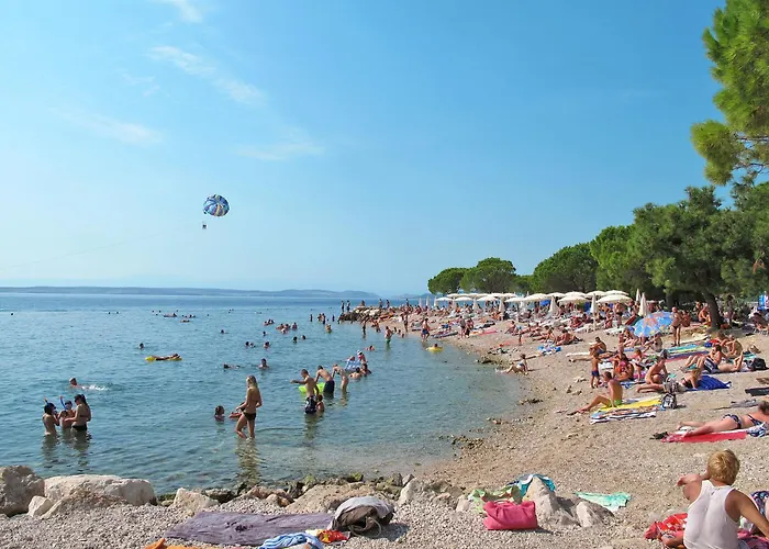 In Mit Privatem Parkplatz By Interhome Crikvenica