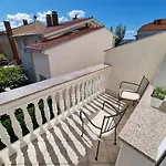 In Mit Privatem Parkplatz By Interhome Apartament *