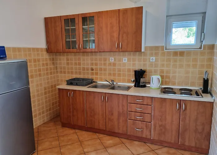 In Mit Privatem Parkplatz By Interhome Crikvenica